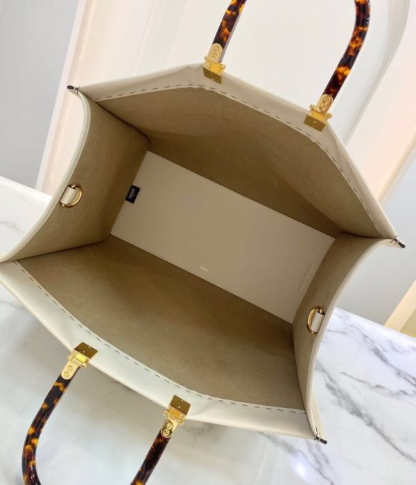 Fendi Large Sunshine Tote Ivory Bag - Image 6